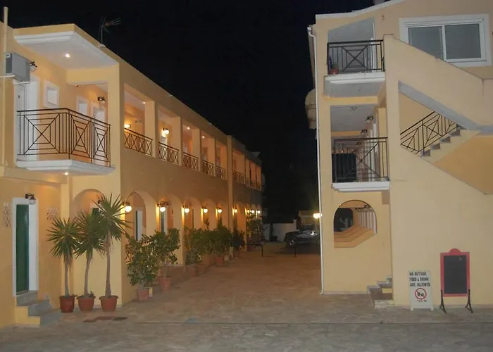 Aparthotel Complex Lemon Grove 3*