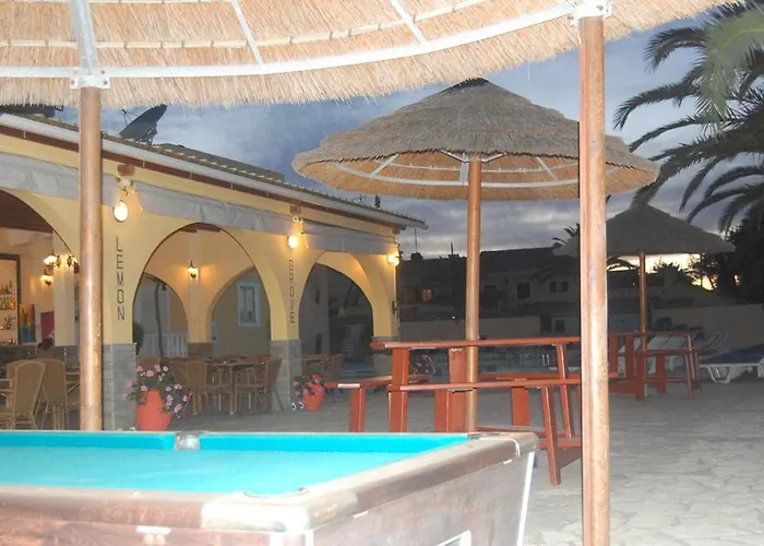 Aparthotel Complex Lemon Grove Kavos