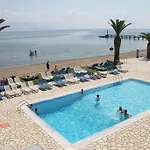 Complex Lemon Grove Kavos